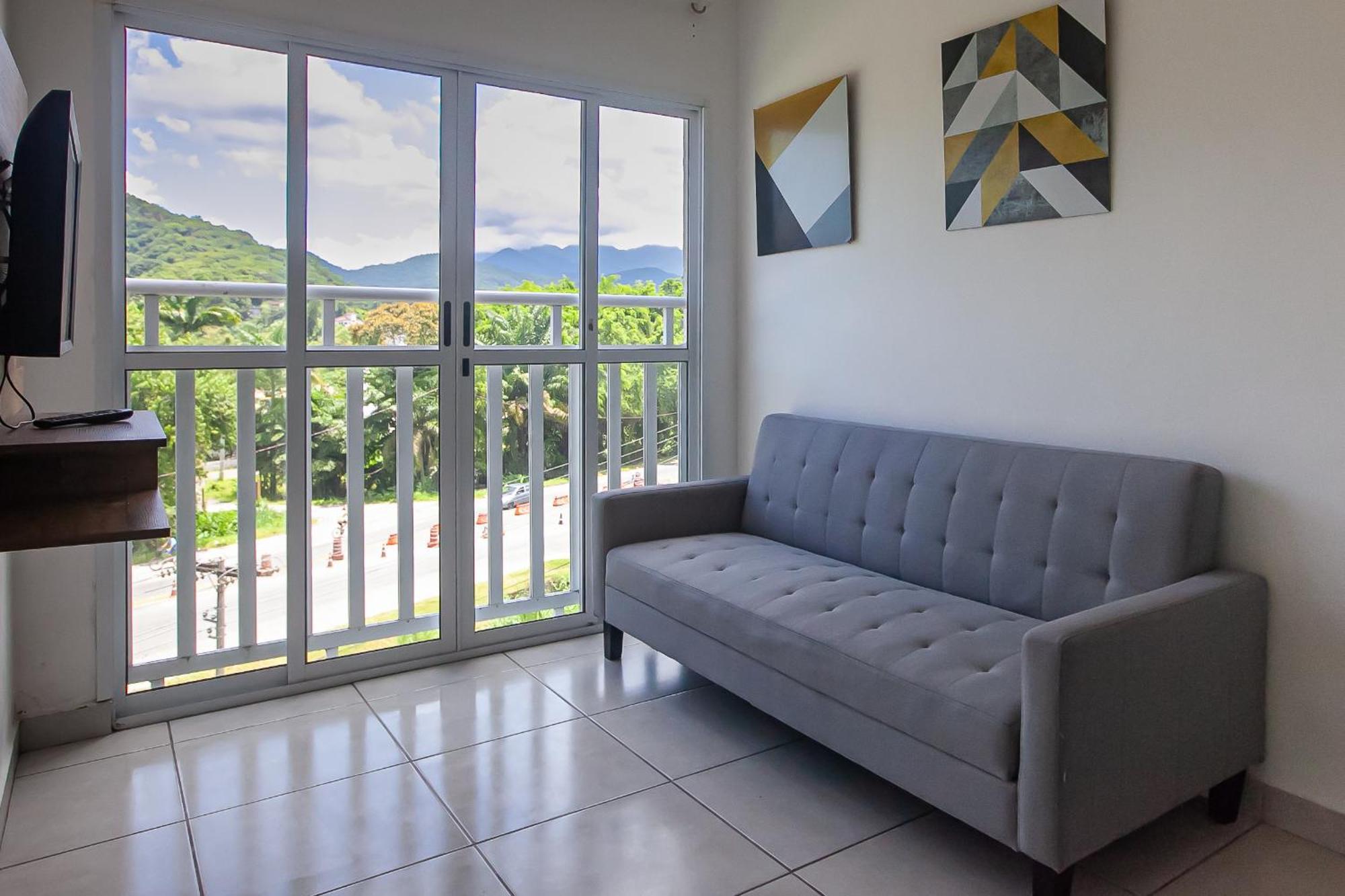 Apartamento Jardim Palmeiras, Piscinas, Lazer, Estacionamento Coberto, Prox. Grande *